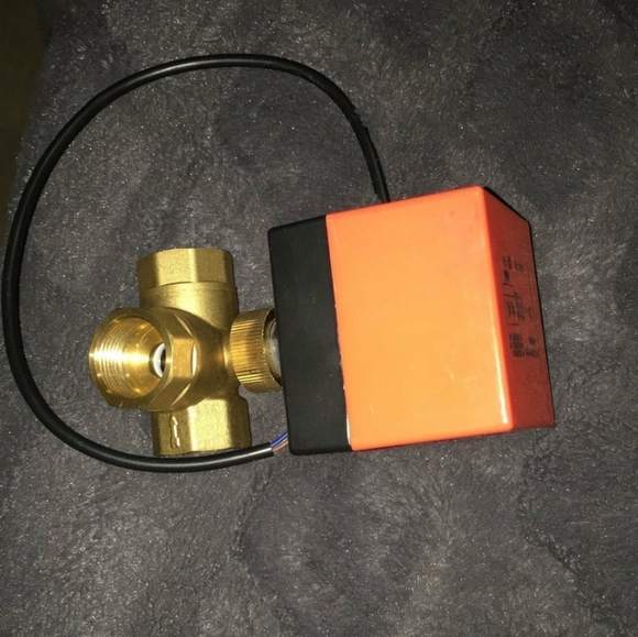 3 Way Electric Solenoid Valve, 230V Brass Electric 3-Way Solenoid Valve, 2 Mode, - Picture 4 of 4